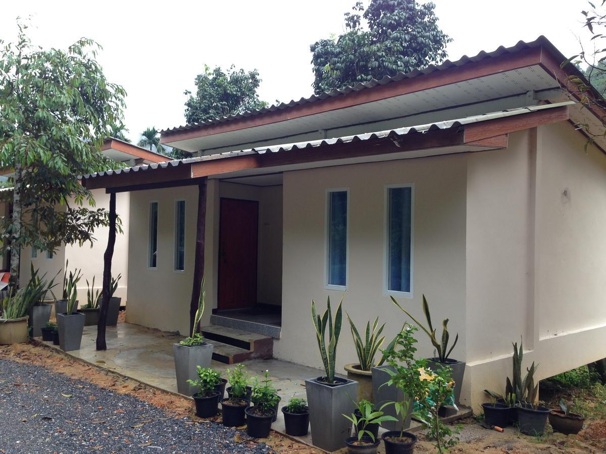 Baan Suan Tondin Hotel Satun Buitenkant foto